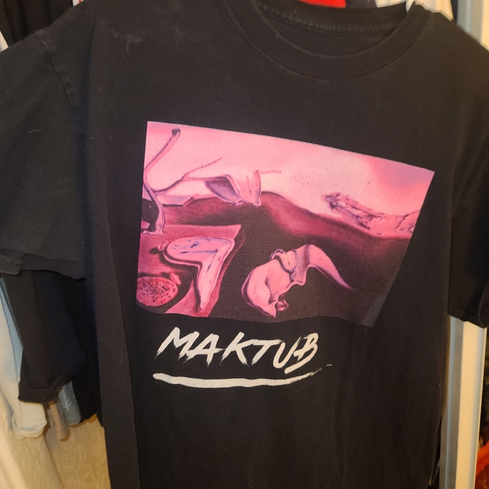 Salvador Dali graphic t shirt